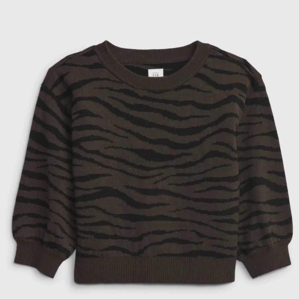NEW with Tags 2 piece bundle GAP Zebra Print Sweater 5T